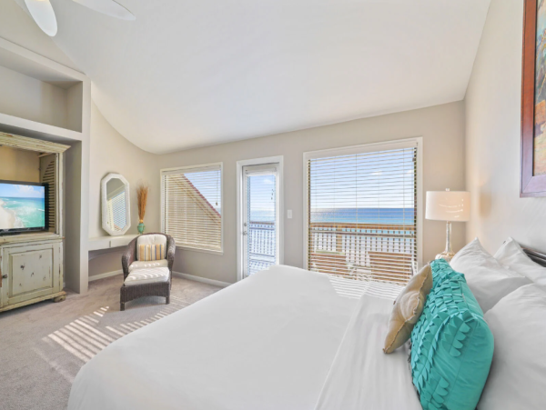 Stunning Oceanfront Four Bedroom Townhome in Destin